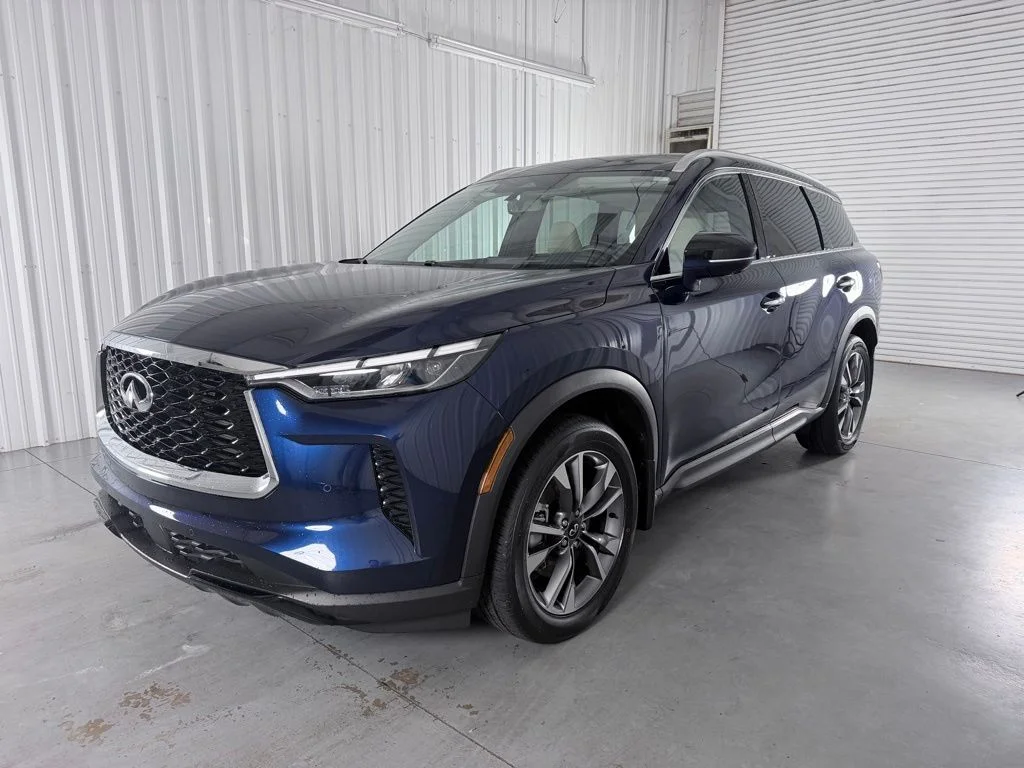 2023 INFINITI QX60 LUXE's photo