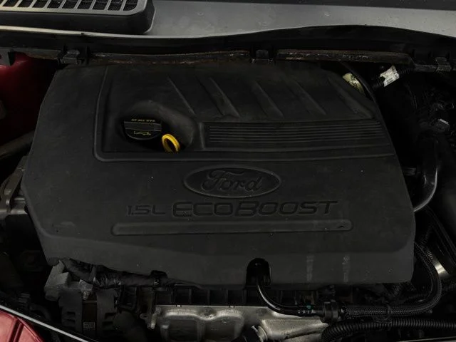 Used 2018 Red Ford SE image 24