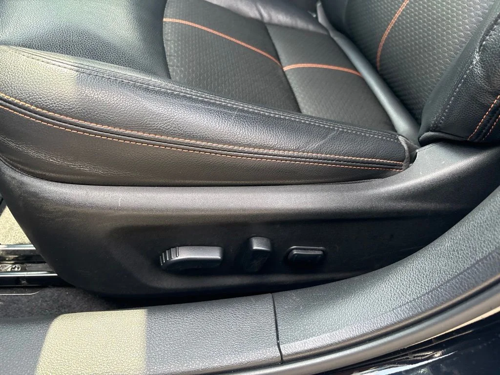 Used 2021 Black Nissan 2.5 SR image 32