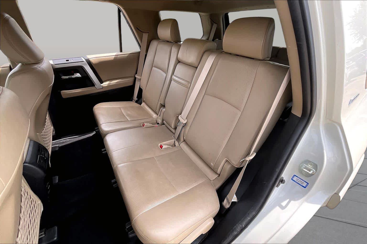 Used 2016 Blizzard Pearl Toyota Limited image 19