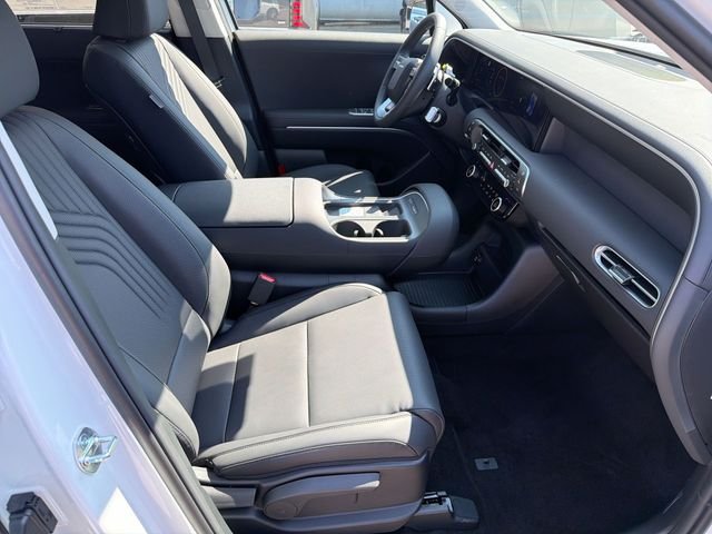 New 2026 White Hyundai SEL 7P image 56