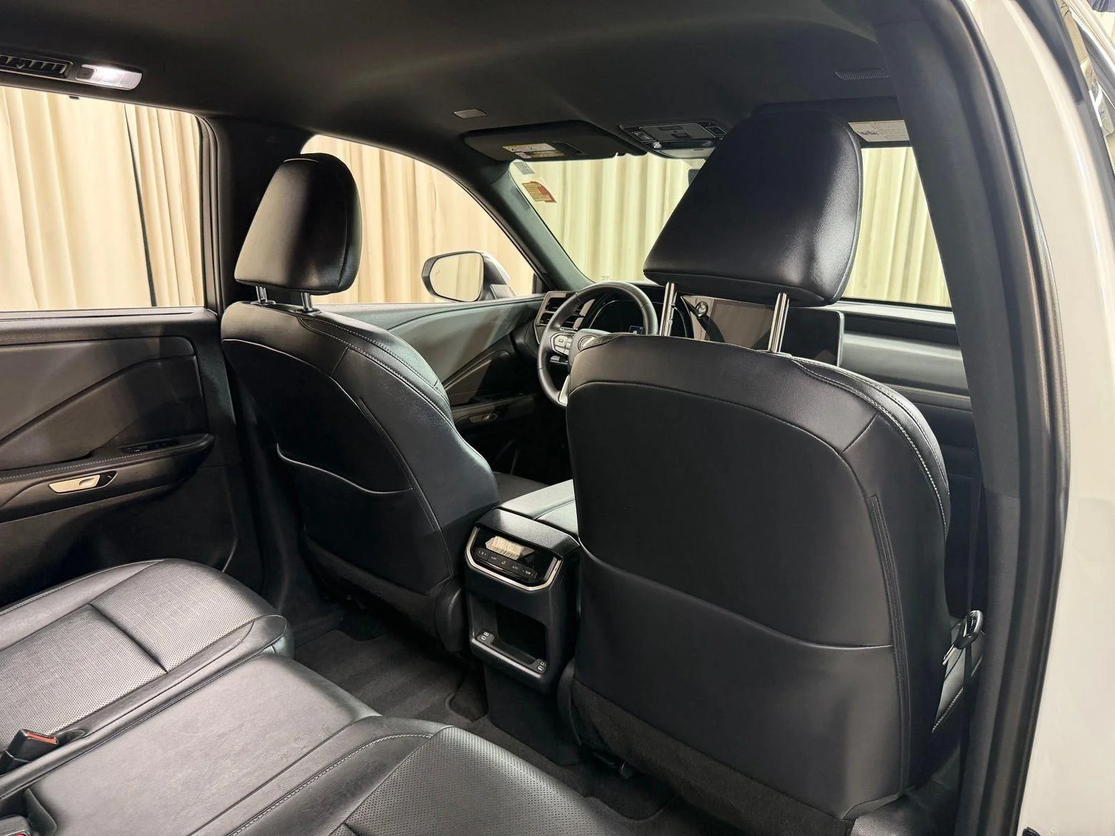 Used 2024 Wind Chill Pearl Lexus TX 350 image 37
