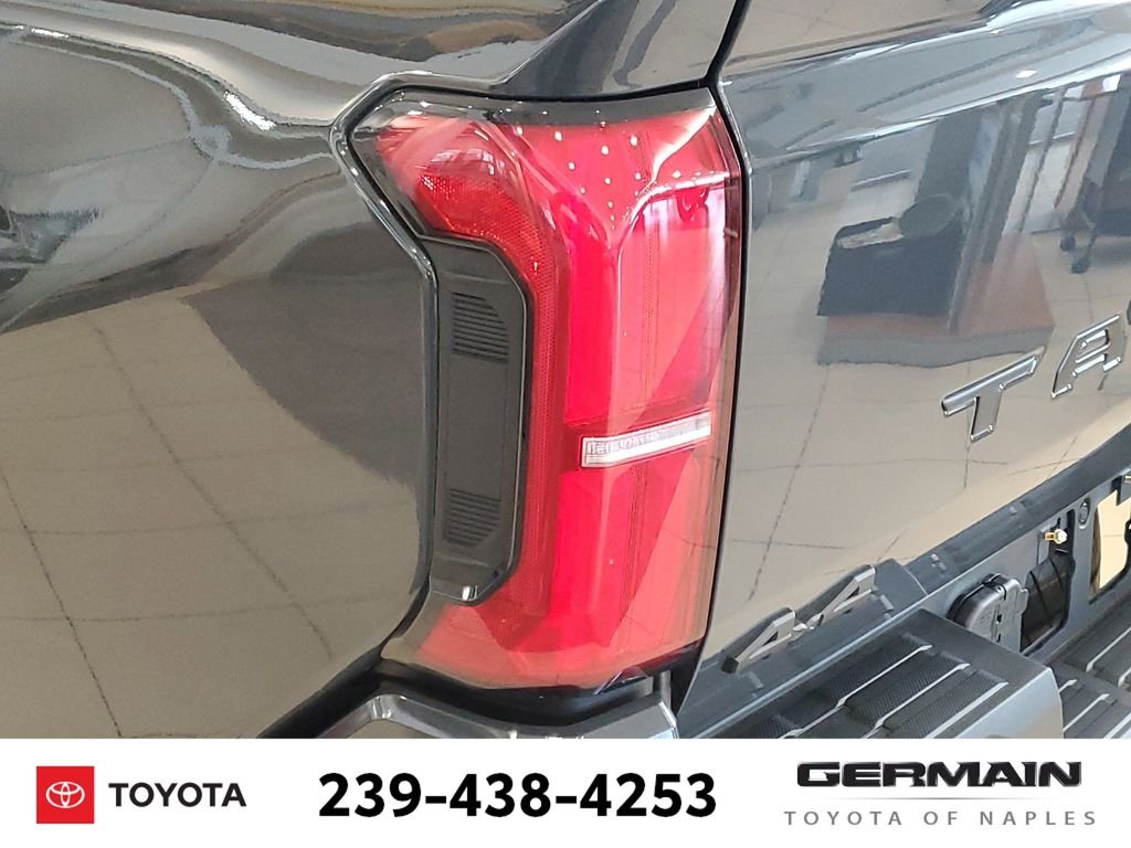 2026 Toyota Tacoma SR5 - Photo 14