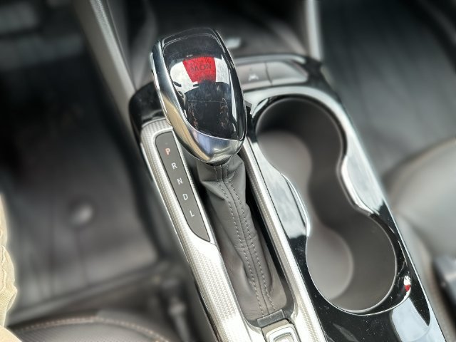 New 2026 WHITE FROST TRICOAT Buick Avenir image 29