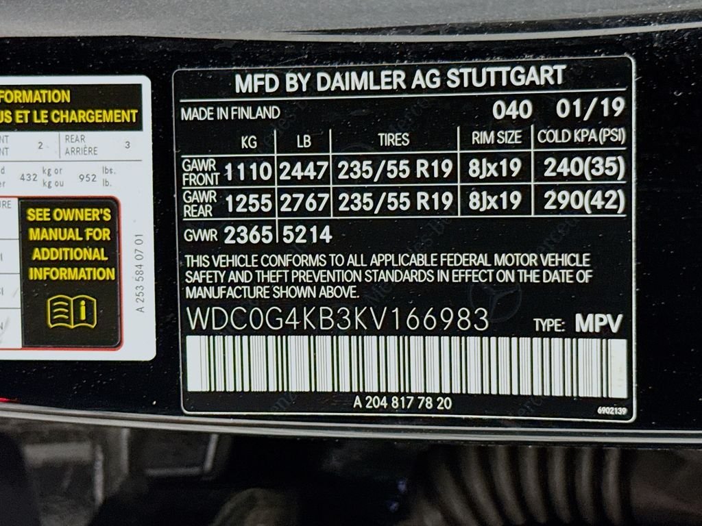 Used 2019  Mercedes-Benz GLC 300 image 32