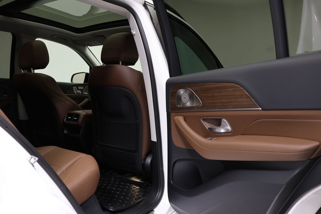 Used 2026 Polar White Mercedes-Benz GLE 350 image 53