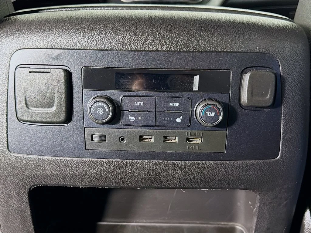 Used 2018 SATIN STEEL METALLIC Chevrolet LT image 23
