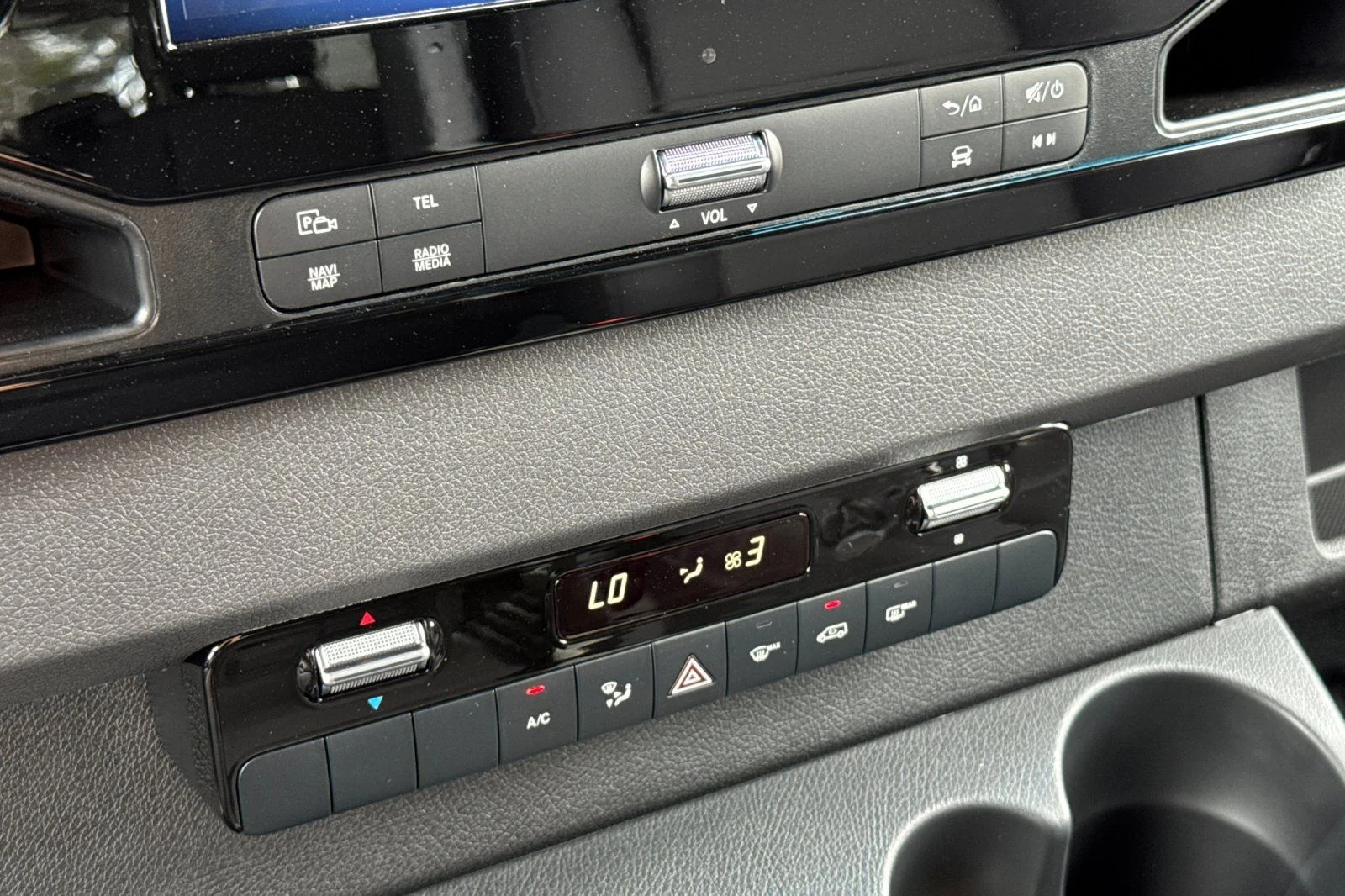 2026 Mercedes-Benz Sprinter Crew Van Base - Photo 18