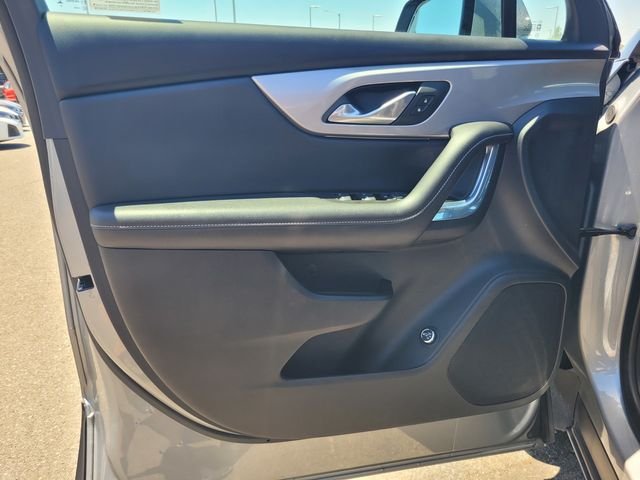 Used 2023 Gray Chevrolet LT image 18