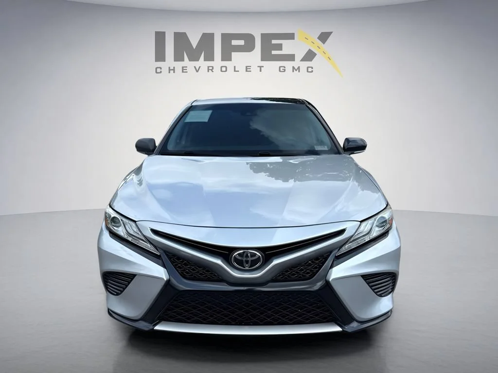 Used 2019  Toyota XSE image 8