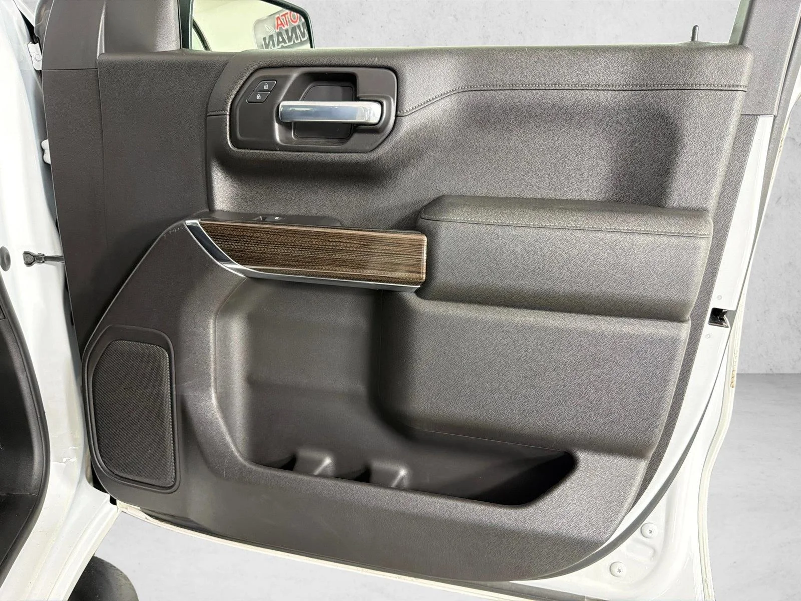 Used 2020 White Chevrolet RST image 14