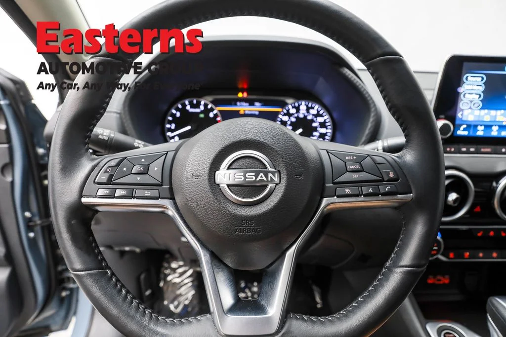 Used 2024 Gray Nissan SV image 10