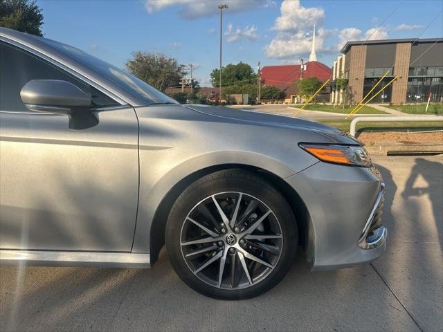 Certified Used 2023 CELESTIAL SILVER METALLIC Toyota  image 11