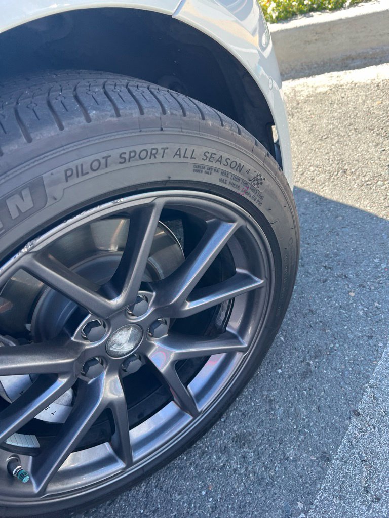Used 2021 White Tesla Long Range image 9