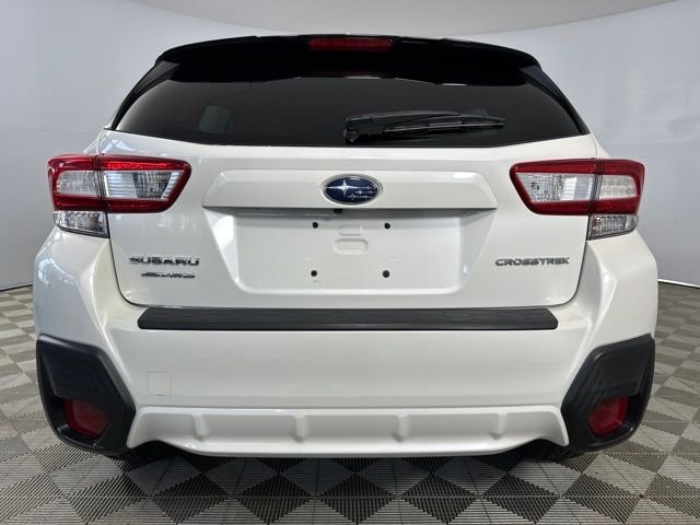 Used 2018 White Subaru 2.0i Premium image 11