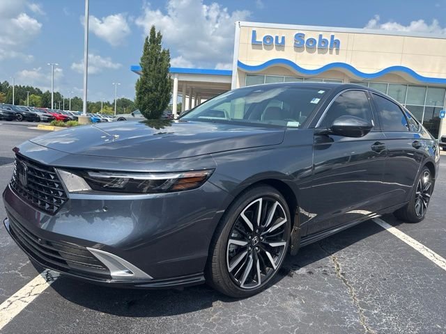 Certified Used 2024 Meteorite Gray Metallic Honda Touring image 2
