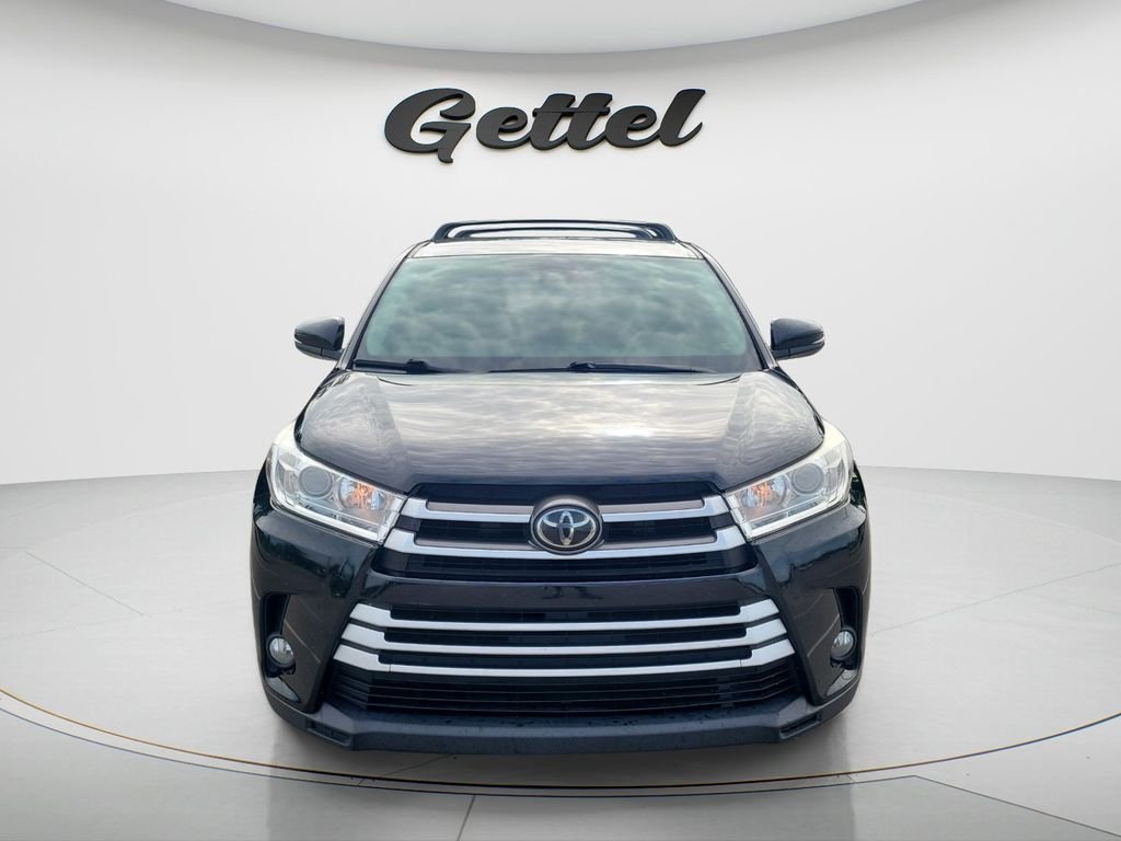 Used 2017 Black Toyota LE Plus image 2