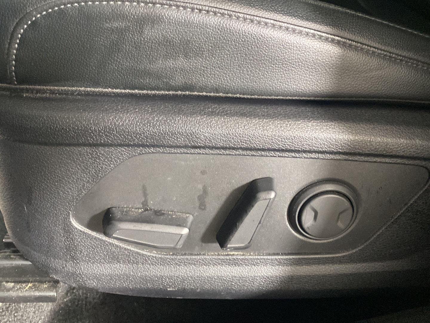 Used 2024 Ebony Black Kia EX image 29