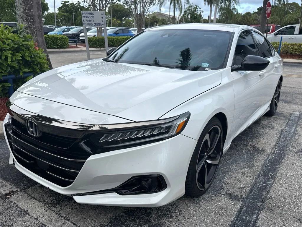 Used 2021 White Honda Sport image 2