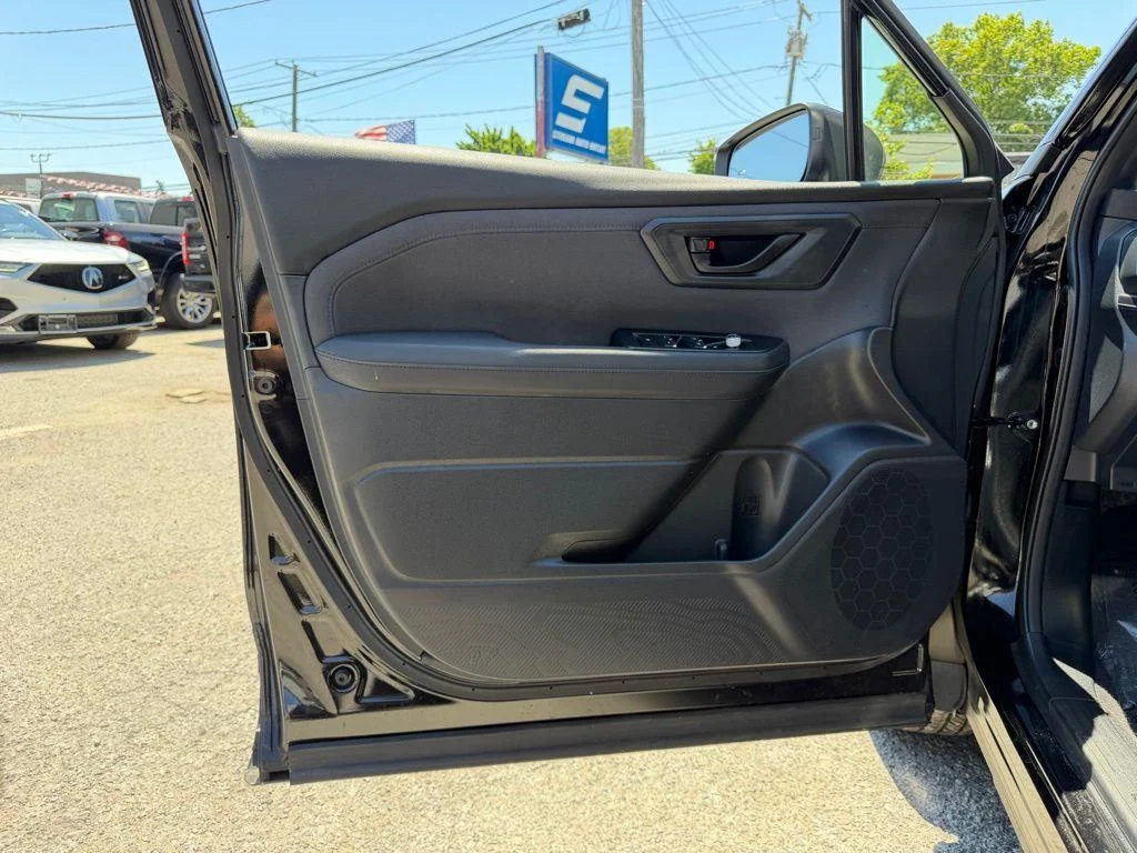 2025 Subaru Forester Premium - Photo 23