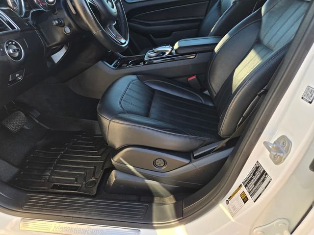 Used 2017 White Mercedes-Benz GLE 350 image 16