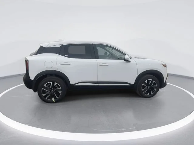 Used 2025 White Nissan SV image 9