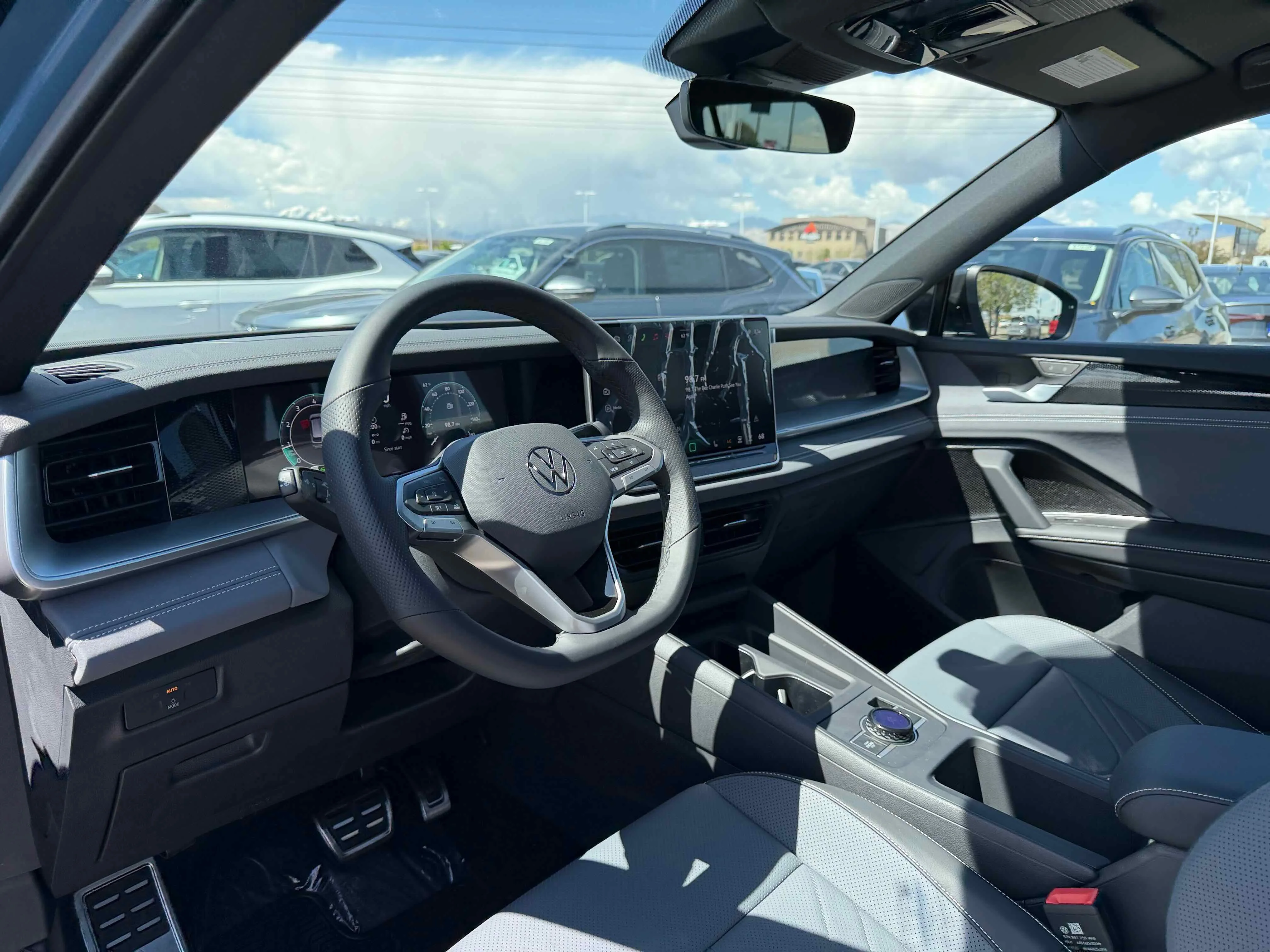 New 2026 Blue Volkswagen SE R-Line Black image 4