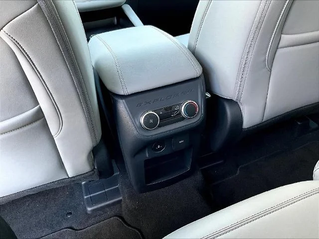 New 2026 Carbonized Gray Metallic Ford Active image 60