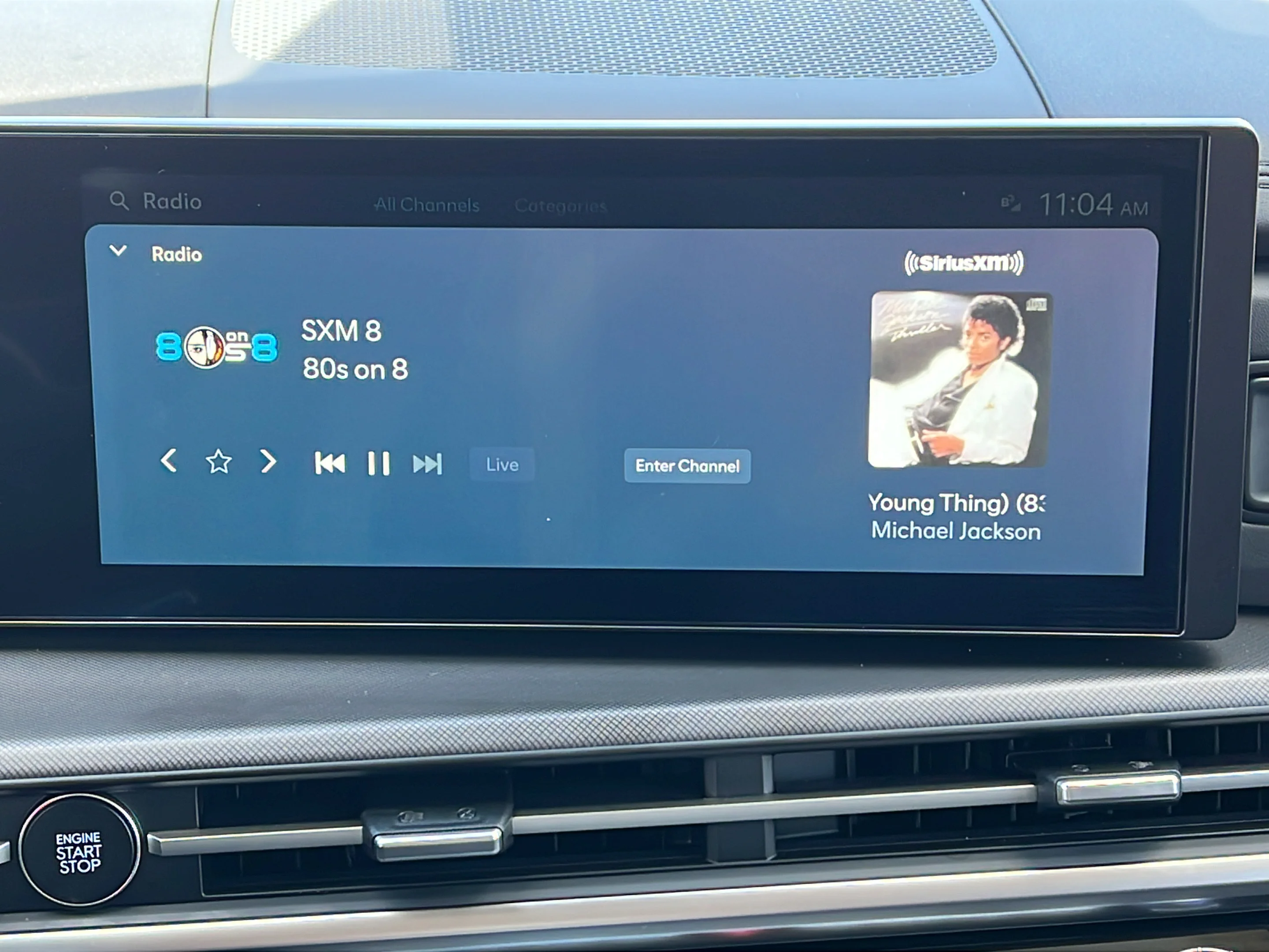 Used 2024 Hampton Gray Hyundai SE image 17