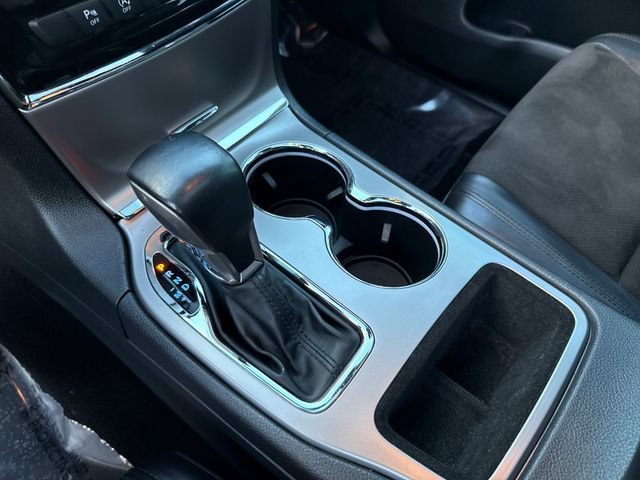 Used 2021 Billet Silver Metallic Clearcoat Jeep Laredo X image 26