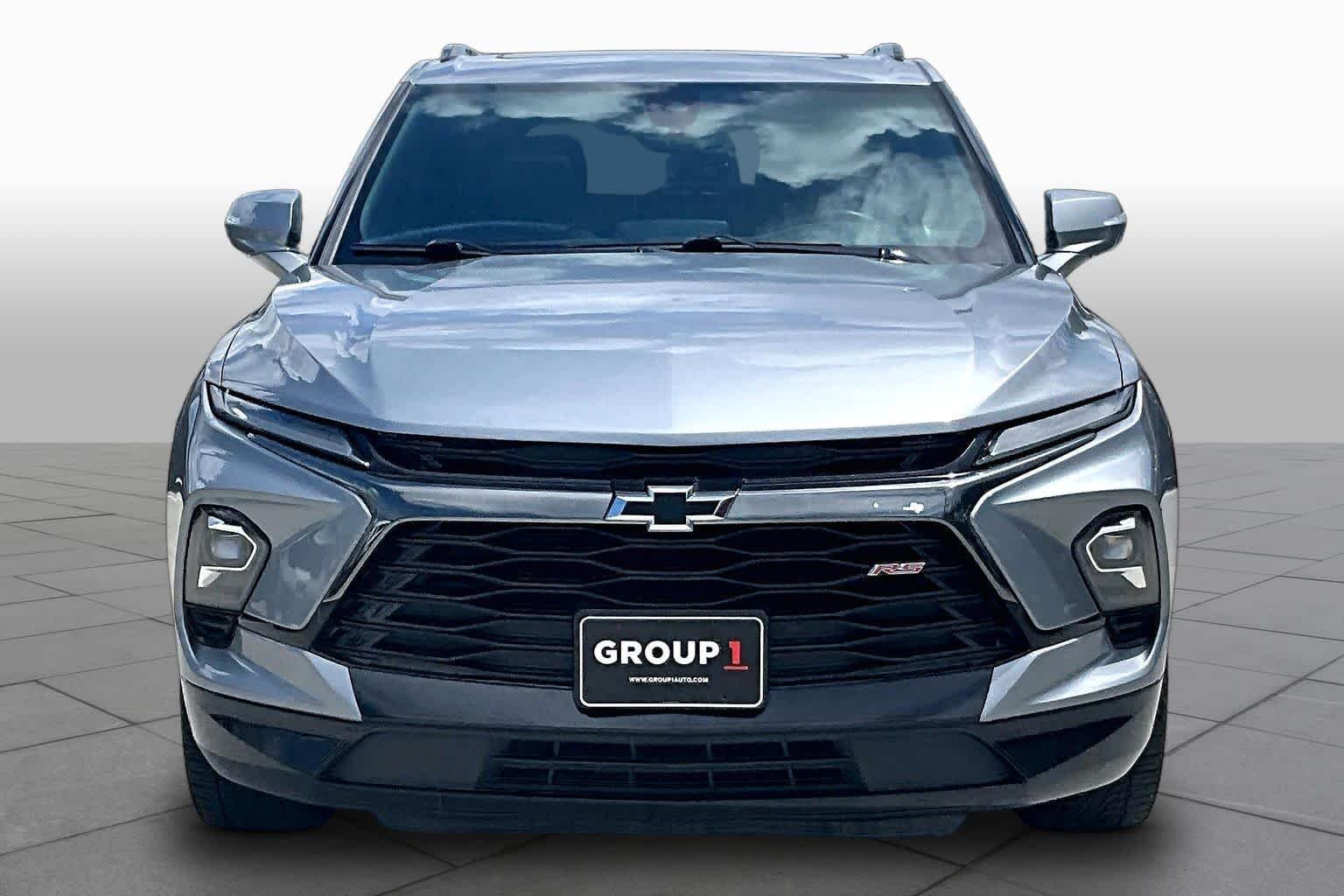 Used 2023 Sterling Gray Metallic Chevrolet RS image 4