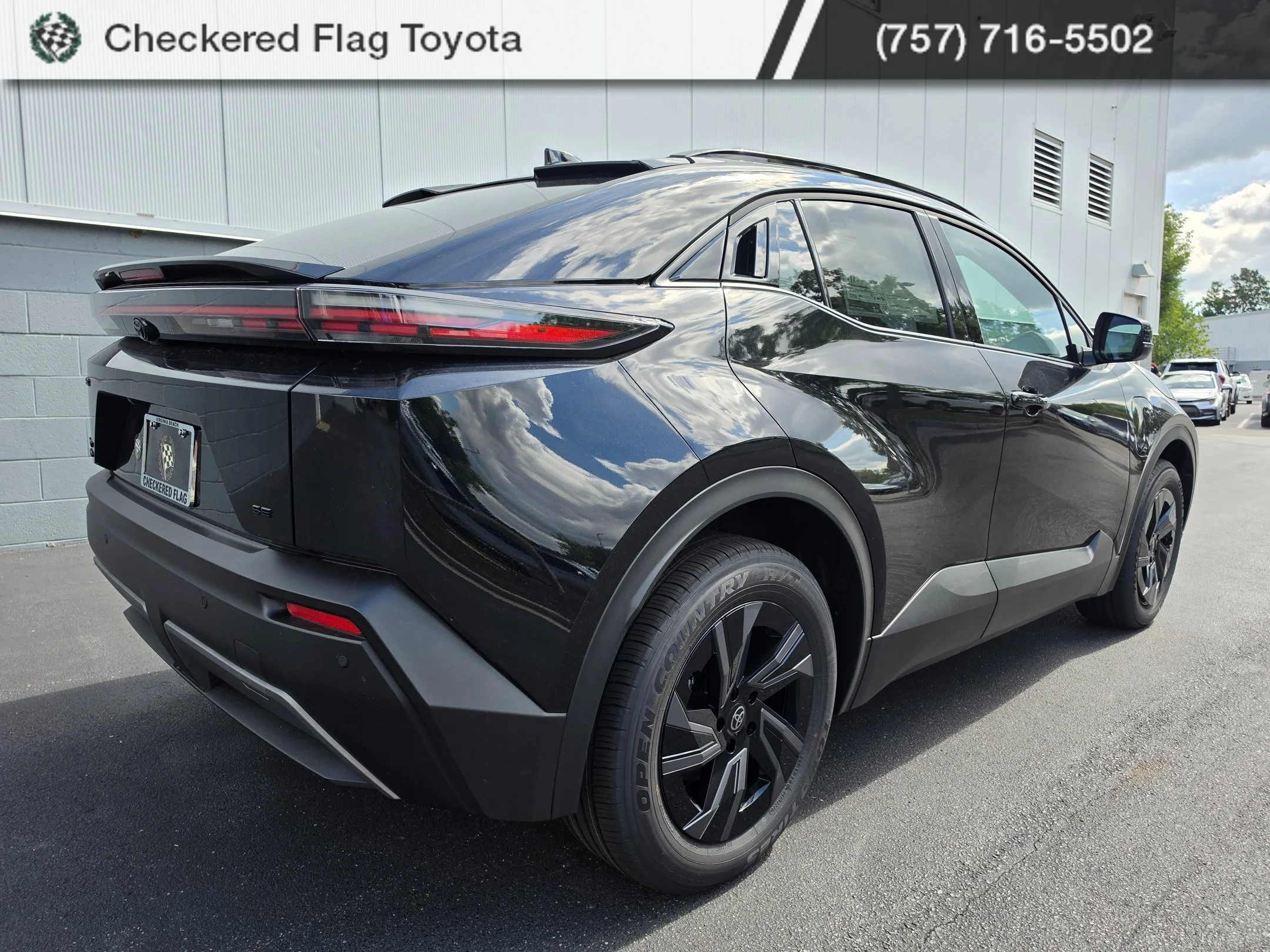 New 2026 Midnight Black Metallic Toyota SE image 3