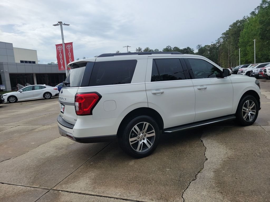 Used 2023 White Ford XLT image 8