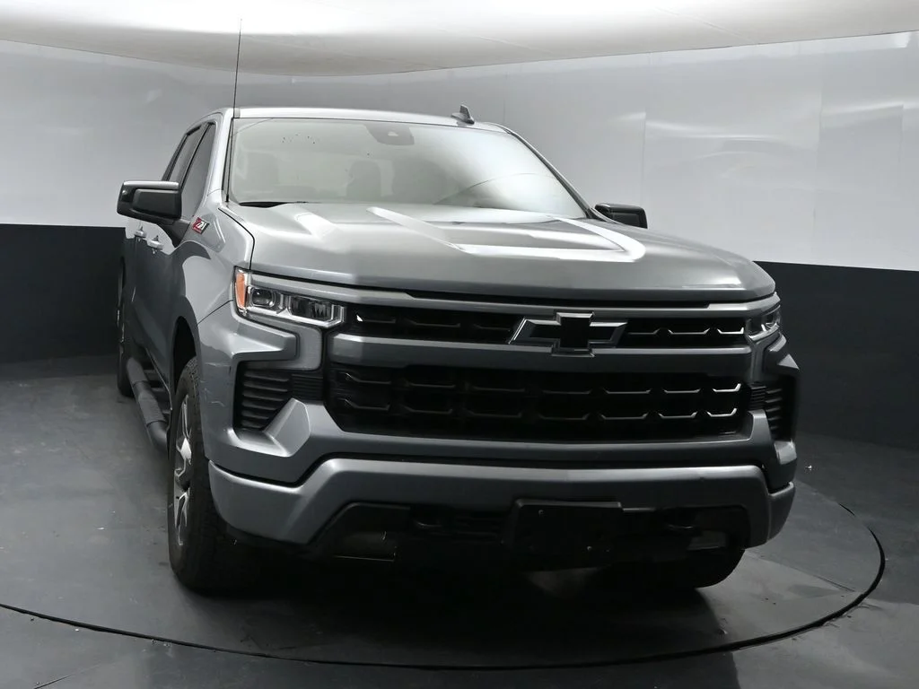 Used 2024 Gray Chevrolet RST image 6