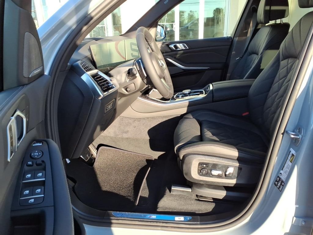 New 2026 Brooklyn Grey Metallic BMW xDrive40i image 17
