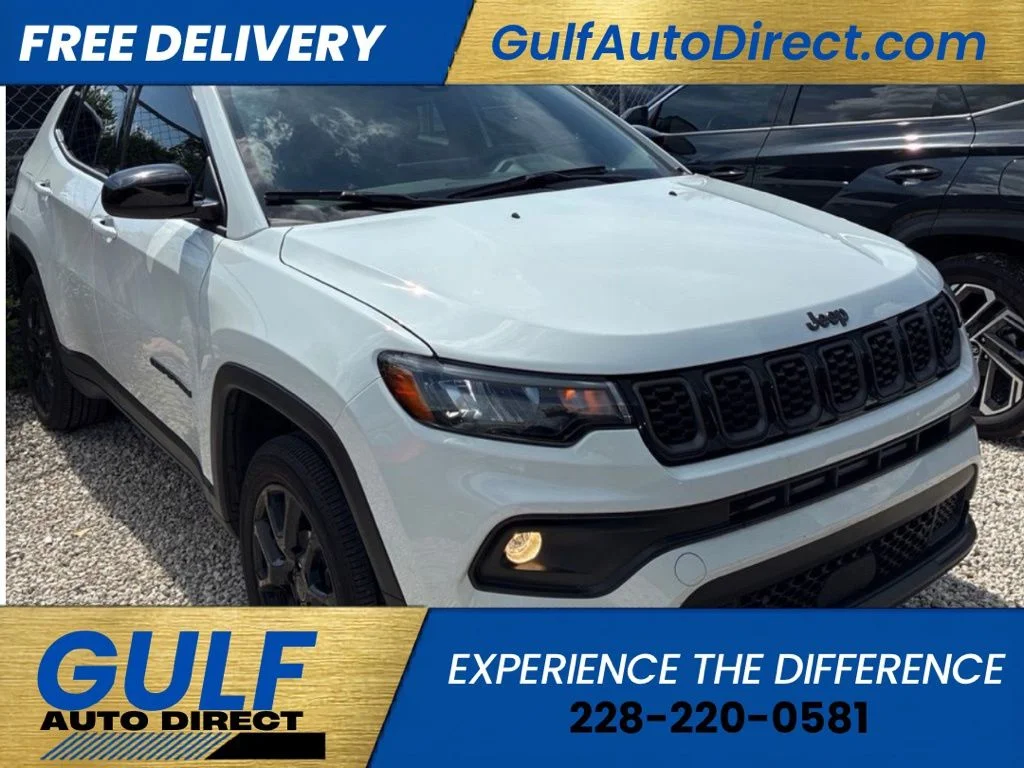 Used 2026 White Jeep Latitude image 1
