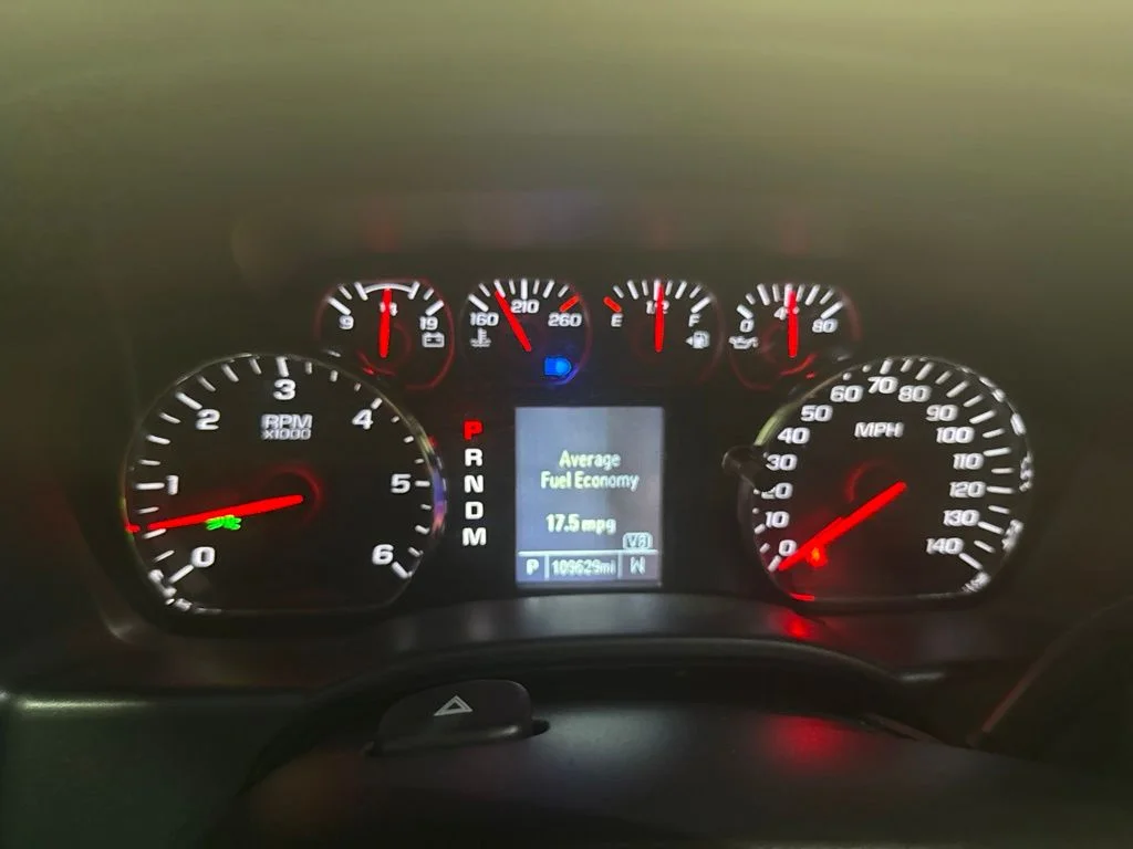 Used 2016 Summit White GMC Base image 25