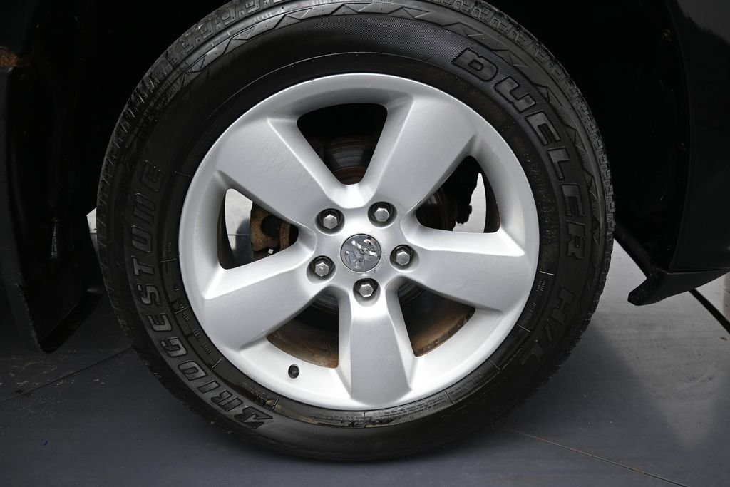 Used 2014 Black Clearcoat Ram Express image 32