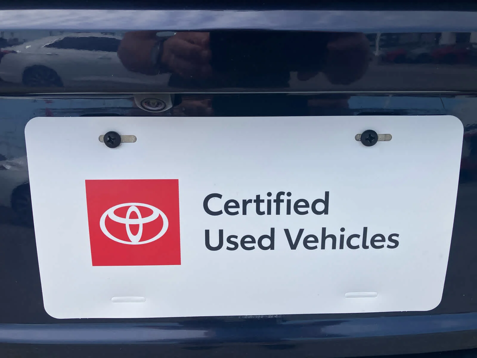 Certified Used 2022 Blueprint w/Black Sand Pearl Roof Toyota SE image 2