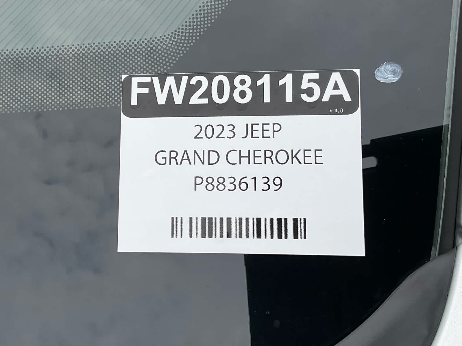 Certified Used 2023 Silver Zynith Jeep Altitude image 30