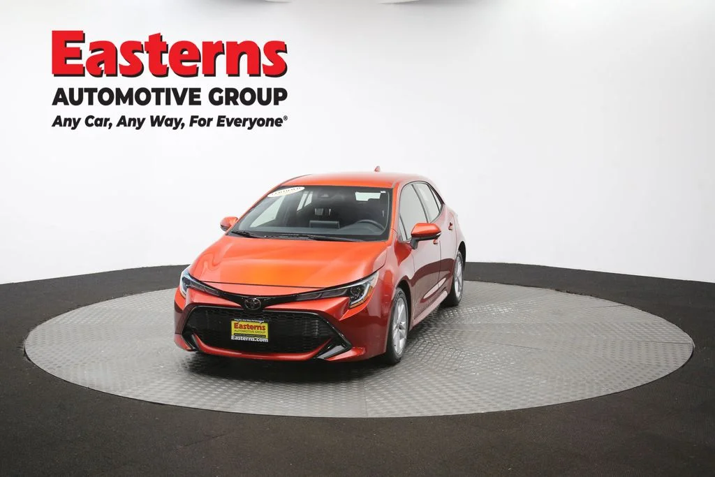 Used 2019 Red Toyota SE image 52