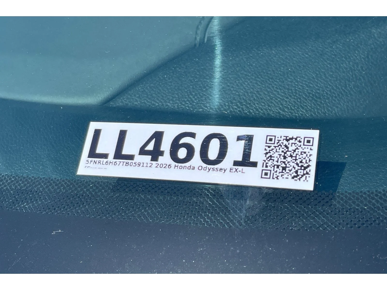 Used 2026 Modern Steel Metallic Honda EX-L image 54