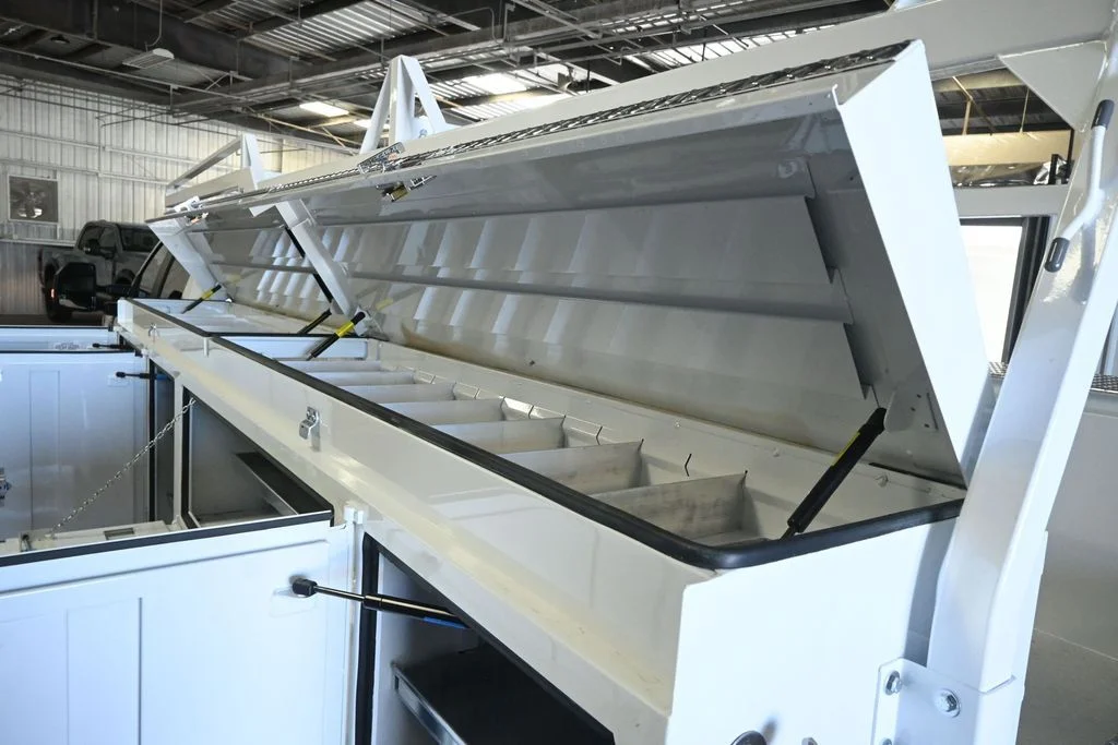 New 2026 Oxford White Ford XL image 29