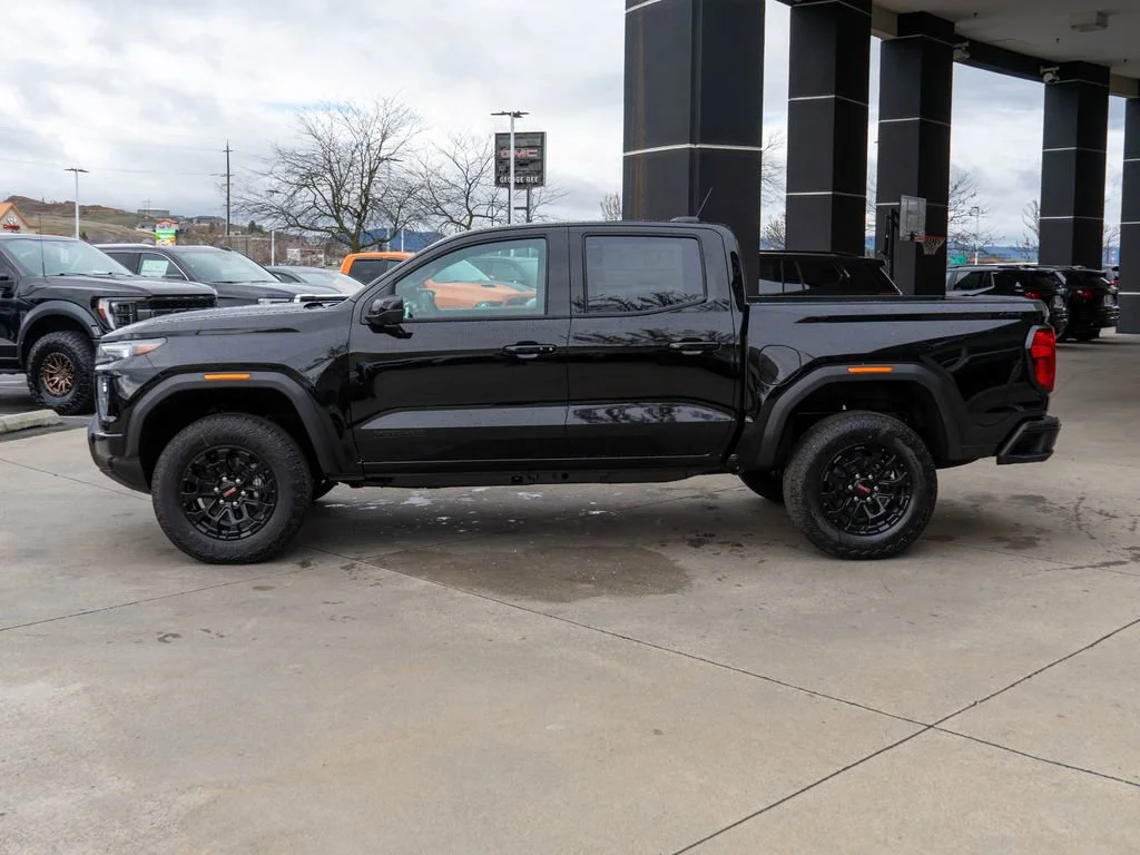New 2026 Onyx Black GMC Elevation image 4
