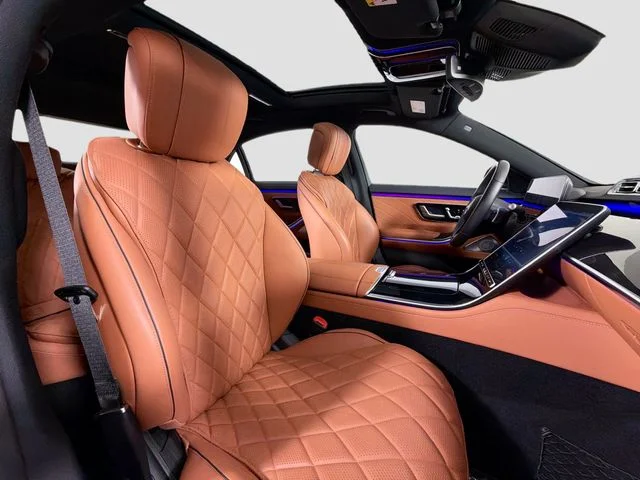 Used 2023 Blue Mercedes-Benz S 580 image 30