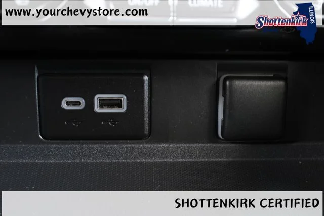 Used 2023 Gray Chevrolet Z71 image 39