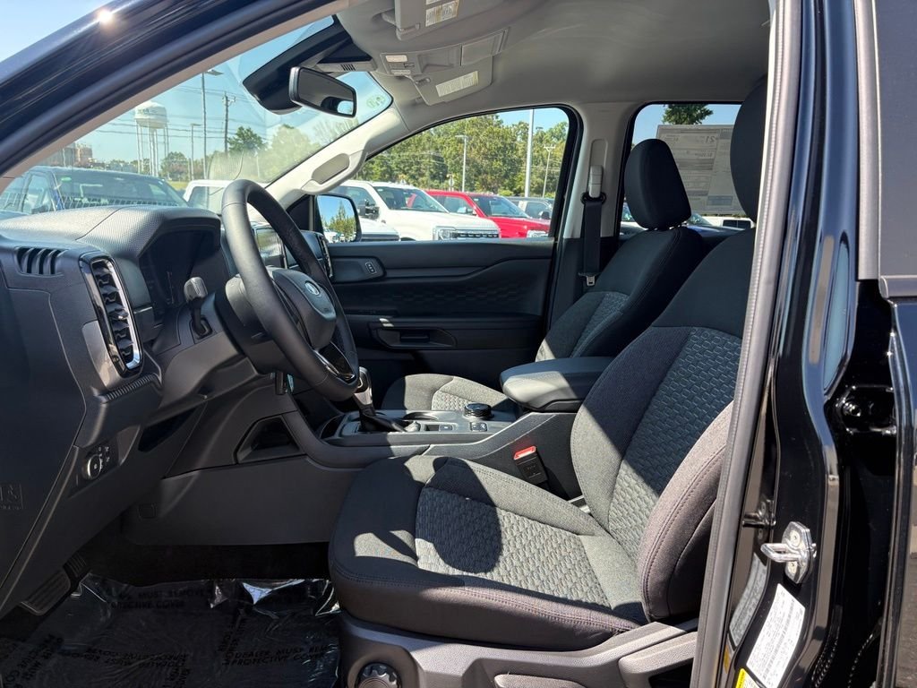 New 2026 Shadow Black Ford XLT image 7