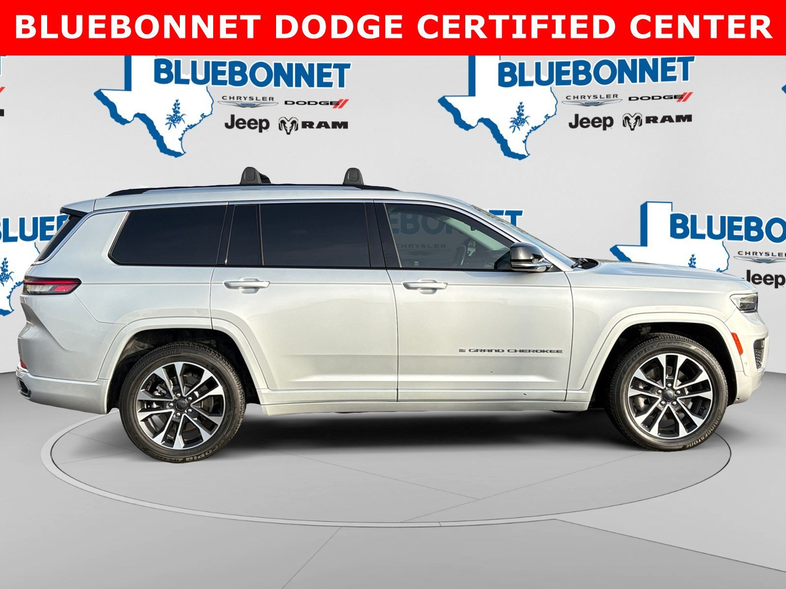 Certified Used 2022 Silver Zynith Jeep Overland image 4