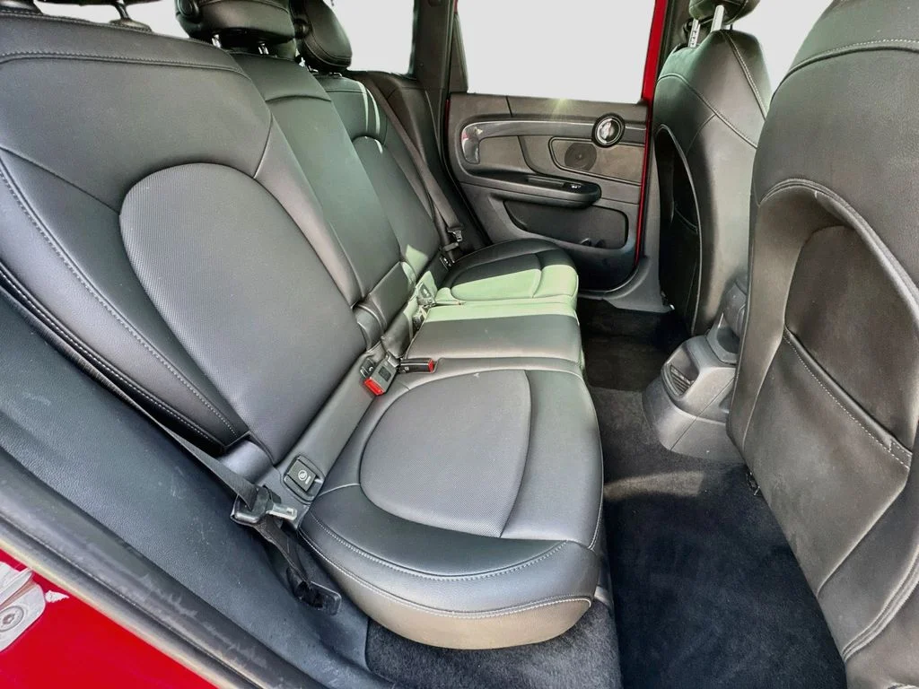 Used 2019 Red MINI Signature image 34
