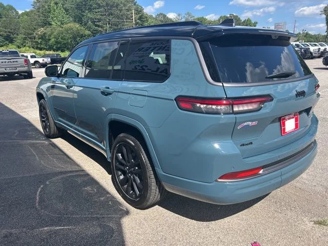 New 2026 Steel Blue Exterior Paint Jeep Limited Reserve image 6